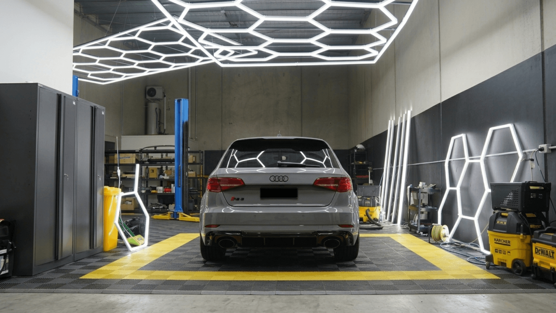 Audi RS3 turbo engine at Sherzad Haus